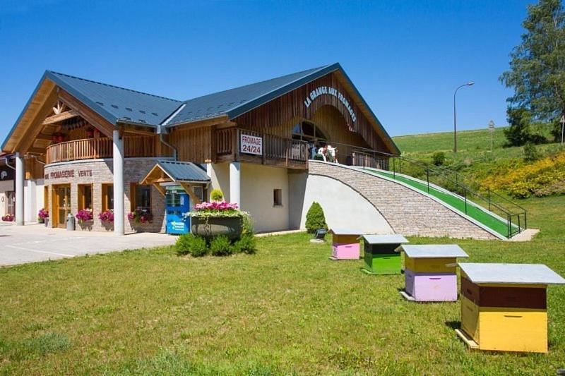 Appartamento Escapade Au Calme De La Rivière Métabief Esterno foto
